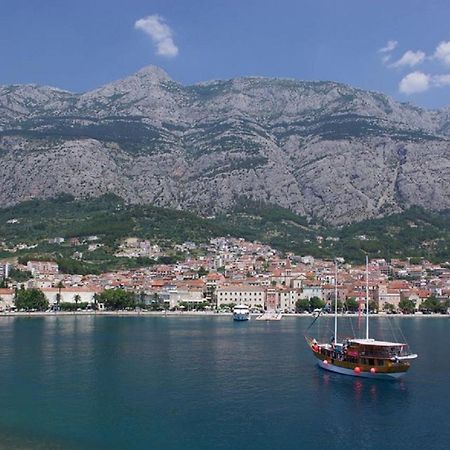 D&E Apartment Makarska Exterior foto