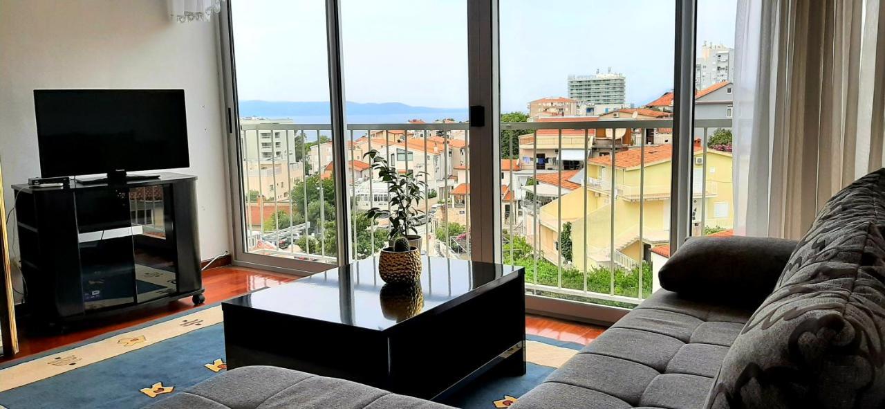 D&E Apartment Makarska Exterior foto